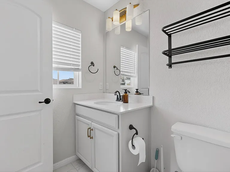 17405 Palo Corona Ln — Photo 29