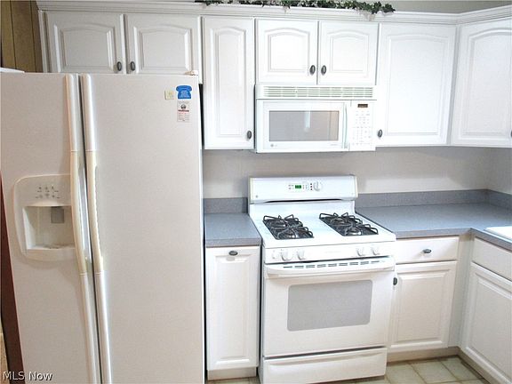 4th image of 6176 Sylvia Dr