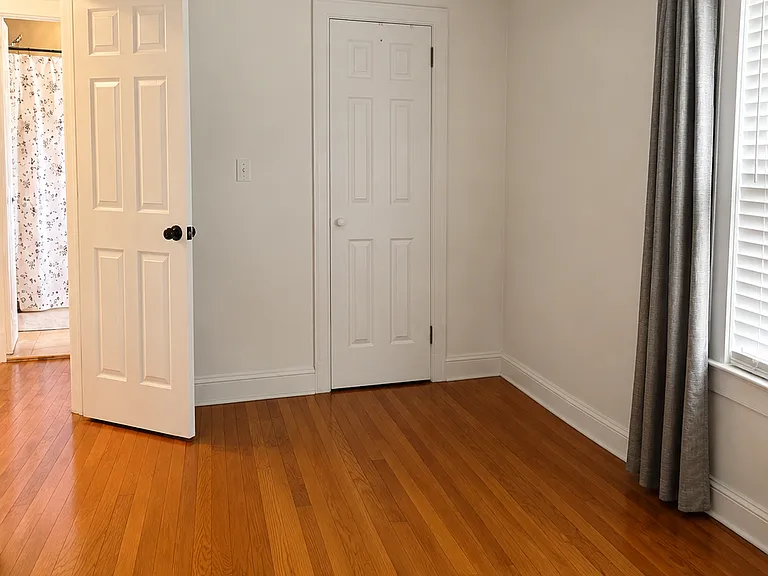 718 Holy Cross Way #1 — Photo 9