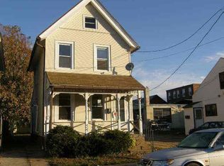 17 Easton St, Hamden, CT 06514