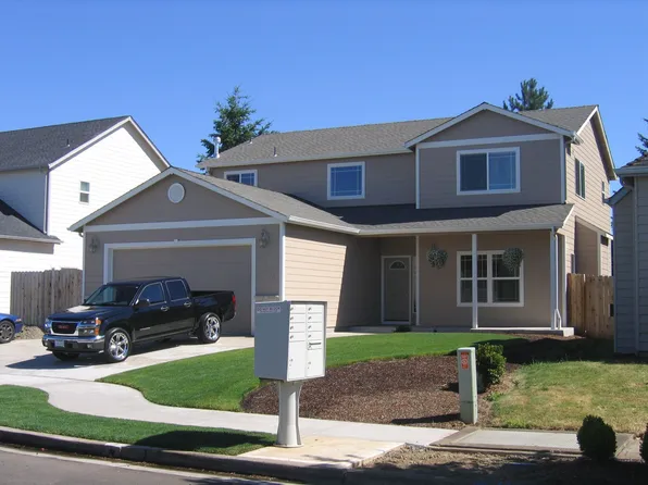 4340 Raccoon Ave NE, Salem, OR 97305