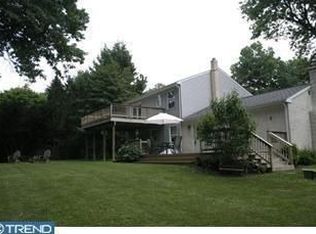 812 Meadow Ln, West Chester, PA 19382