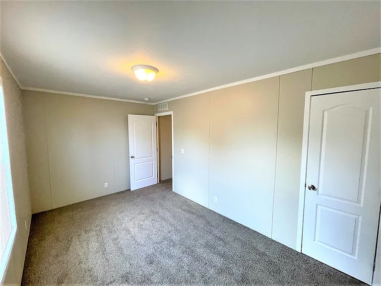 Westbridge Manor — Photo 123