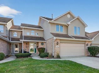 110 Harper Ln, Lemont, IL 60439