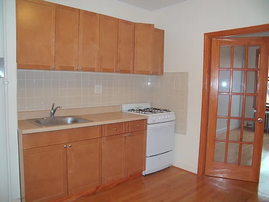 Rented by Warren T Real Estate Corp. | media 39