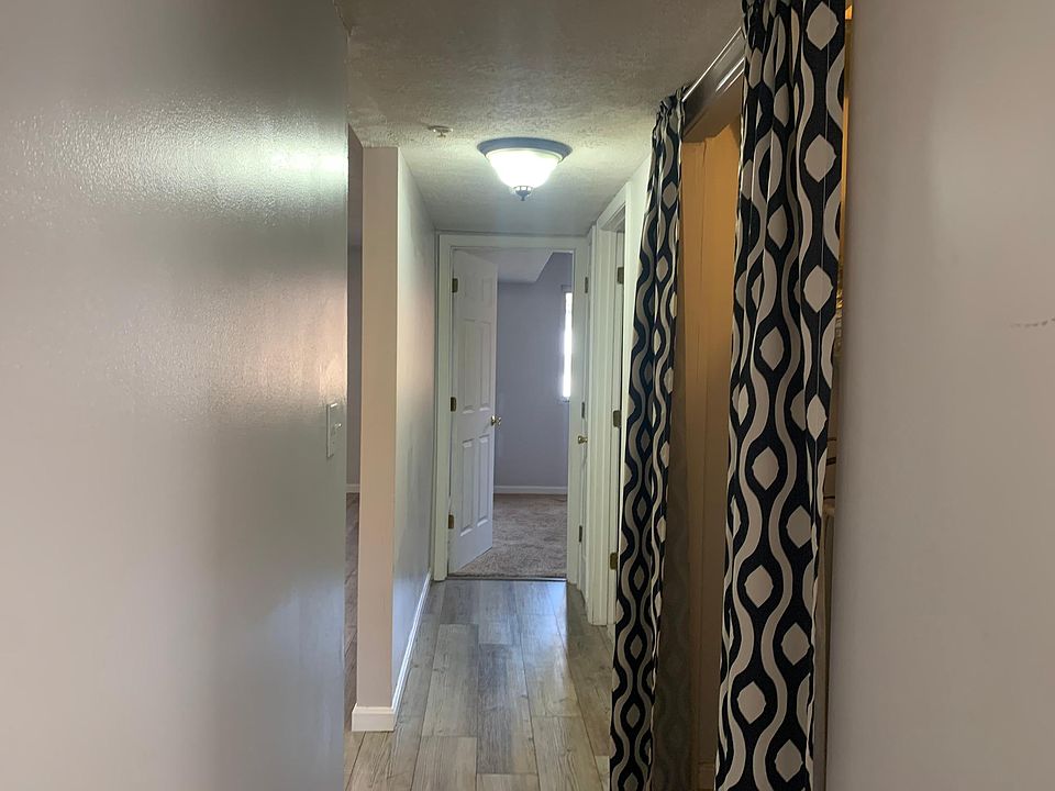 1st image of 22026 Oxford Ct #B-6
