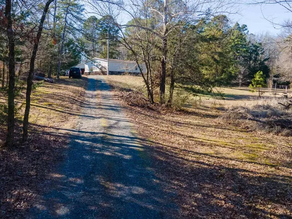 302 Polk Rd #57, Mena, AR 71953