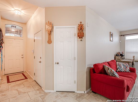 4th image of 5410 Argyle Way