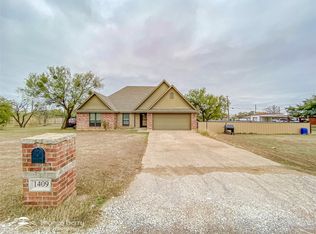 1409 Mesa Dr, Baird, TX 79504