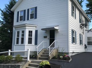 4 Prospect St, Lincoln, RI 02838