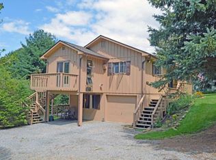 106 Orchard Meadows Ln, Roan Mountain, TN 37687