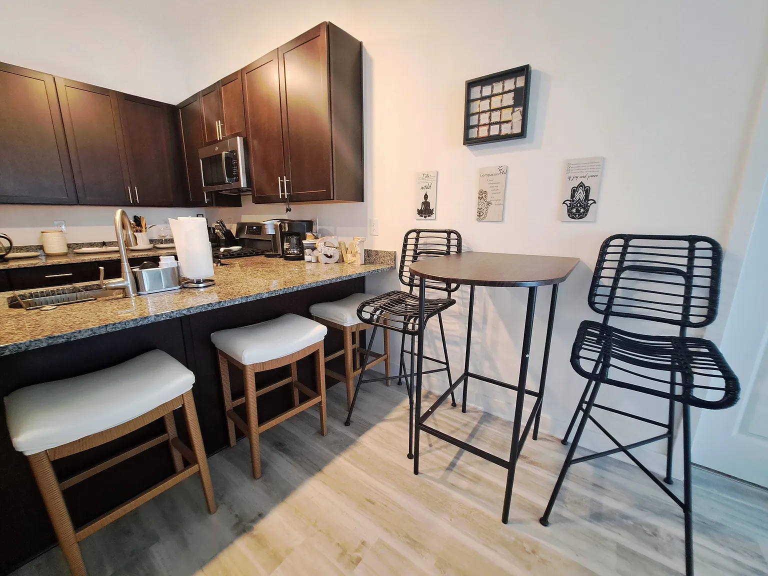 2 bed, $1,950 — Photo 3