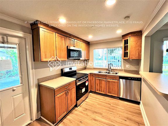 4th image of 705 Tradewind Dr