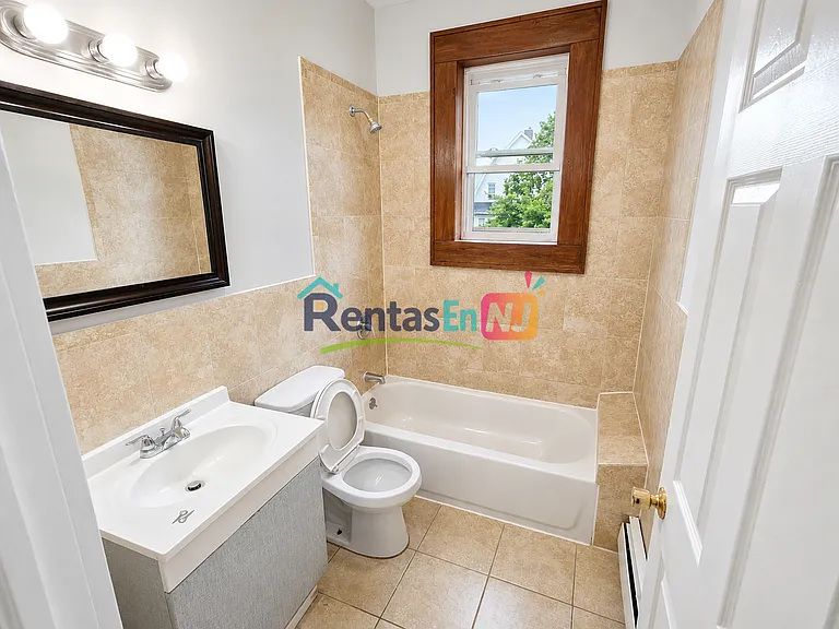 658 Sanford Ave #G1 — Photo 6