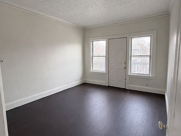 4th image of 3444 E 149th St APT 4
