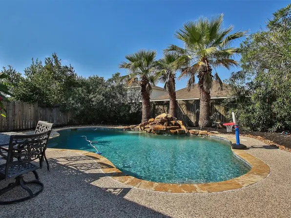 8646 Sorrel Meadows Dr, Tomball, TX 77375