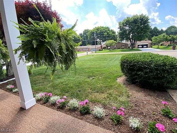 2nd image of 107 Heiss Dr