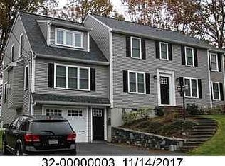 28 Surrey Ln, Natick, MA 01760