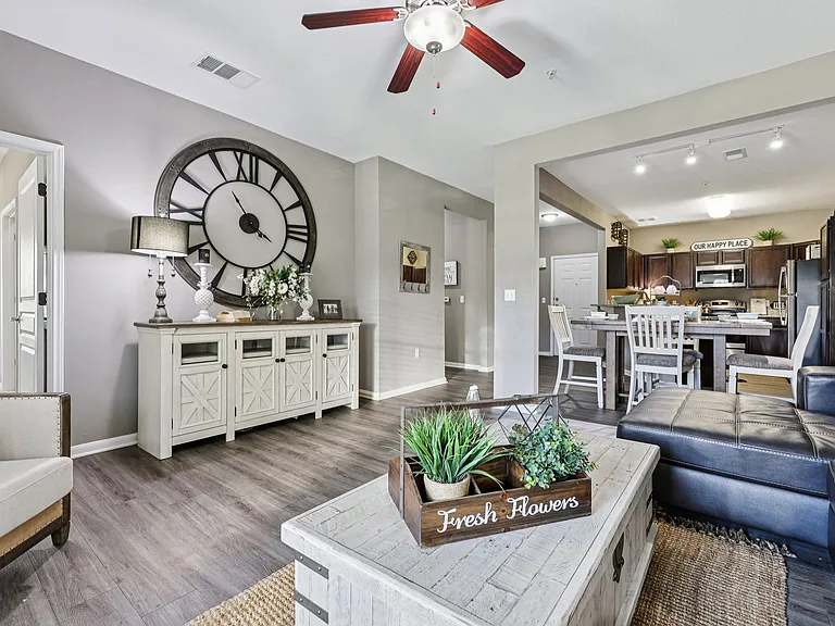 The Landing at Little Elm Apartments — Photo 30