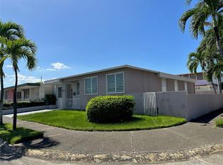 Urb Levittown Lakes Calle Mirella H 12, Toa Baja, PR 00949