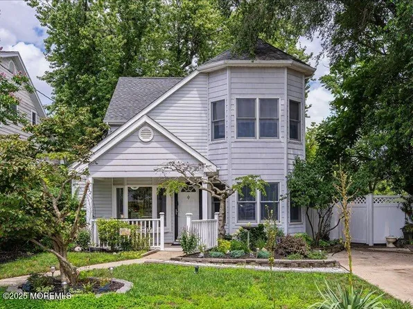 552 Prospect Ave, Spring Lake, NJ 07762