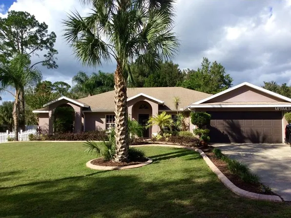 464 Oakland Ave, Lake Helen, FL 32744