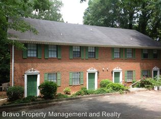 944 Amberly Ct APT B, Norcross, GA 30093