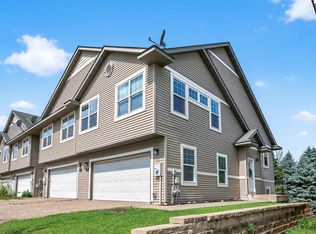 642 Pleasant Dr, Hastings, MN 55033