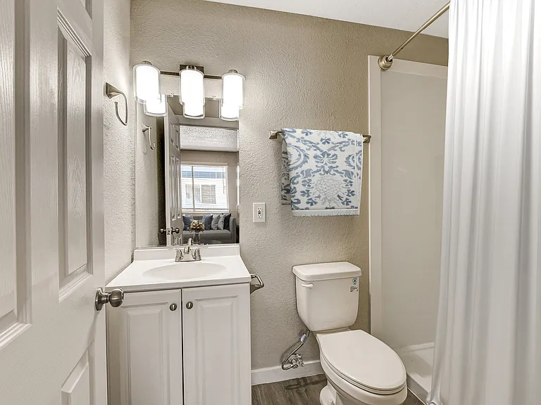 ATMO Sahara, Apartments For Rent in Las Vegas, NV