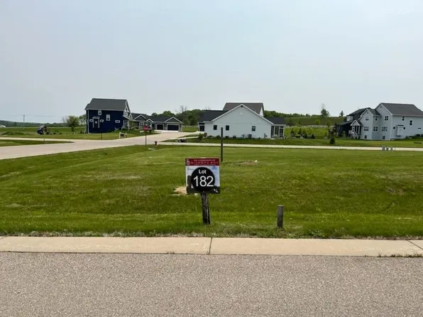5018 Apricot Blossom Ct, Waunakee, WI 53597
