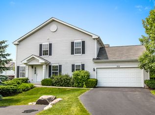 575 Jennifer Cir, Mundelein, IL 60060