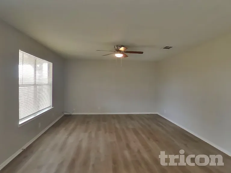 7306 Autumn Brk — Photo 3