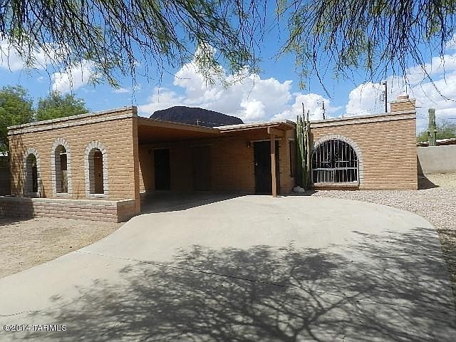 1st image of 4549 S Paseo Don Juan