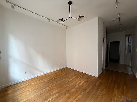 2nd image of 306 E 83rd St APT 3C