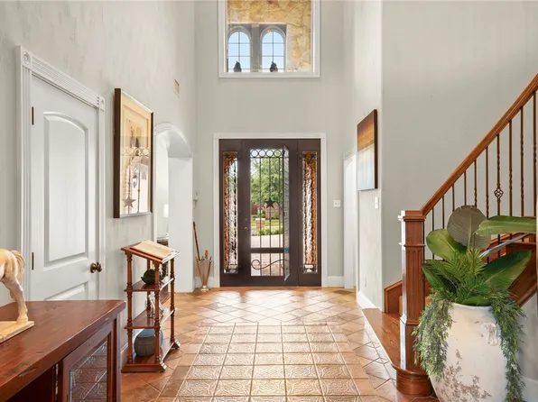 1216 Windstone Dr, Woodway, TX 76712