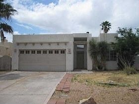 1st image of 10261 Palm Dr