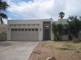 10261 Palm Dr, Desert Hot Springs, CA 92240