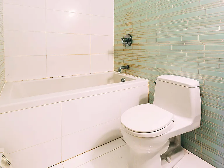 293 Irving Ave #4R — Photo 13