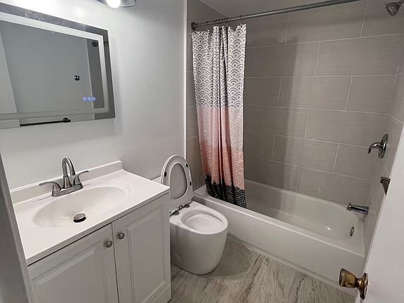 5th image of 8901 Alton St Floor 2
