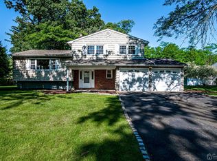 5 Butler Rd, Edison, NJ 08820