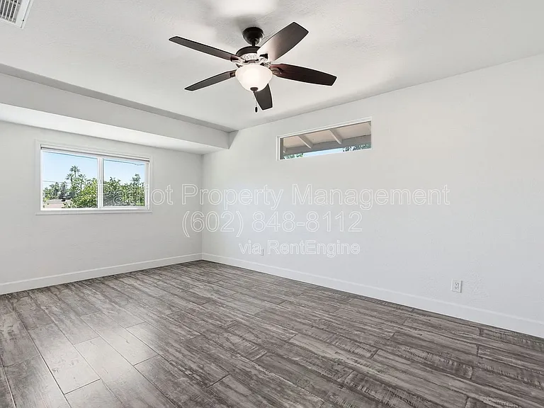 207 E El Caminito Dr — Photo 16