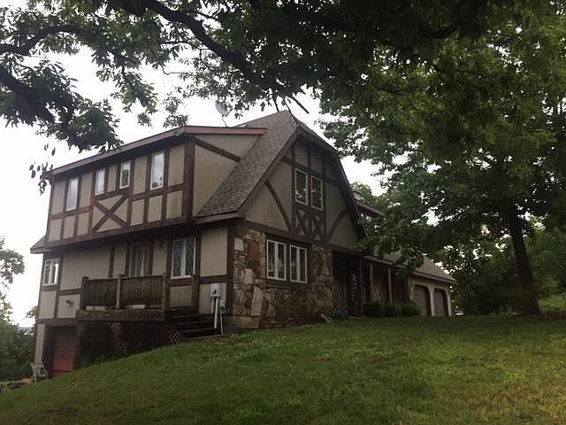 1st image of 18 Foxcroft Estates Dr
