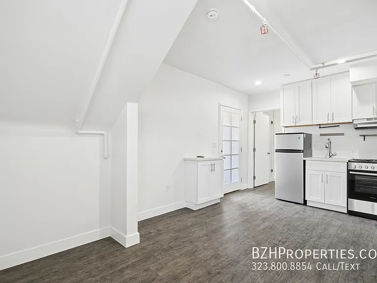 9221 Alcott St #4A — Photo 2