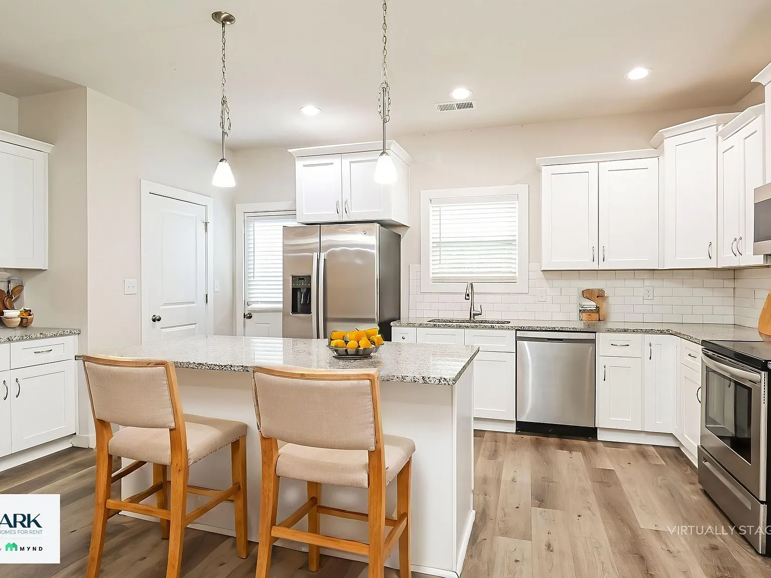 3 bed, 2.0 bath, 1244 sqft, $1,685 — Photo 4