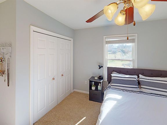 2nd image of 1736 W Homewood Ave #1