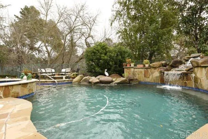 2860 Camino Tassajara photo 1