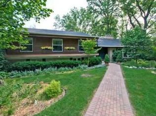 2435 Adare Rd, Ann Arbor, MI 48104