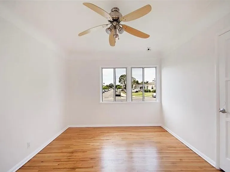 6222 W 85th Pl — Photo 17