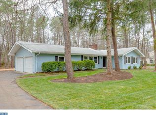 22 Elm Dr, Medford, NJ 08055