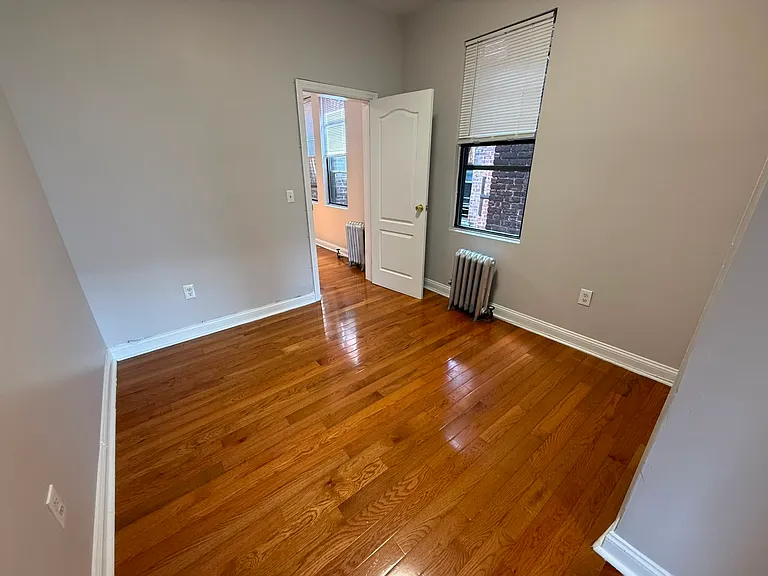 6308 Broadway #5E — Photo 9